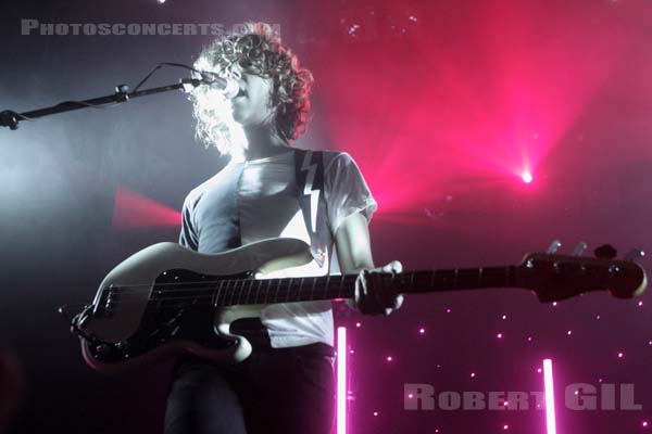 M83 - 2012-03-15 - PARIS - La Cigale - 